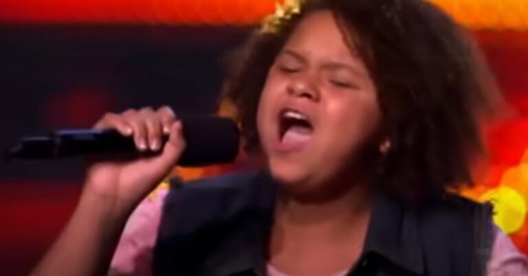 Rachel dominó el escenario, cautivando tanto al público como a los jueces, convirtiendo su actuación en el vídeo más popular de la historia de The X Factor USA, con un impresionante total de 40 millones de visitas.